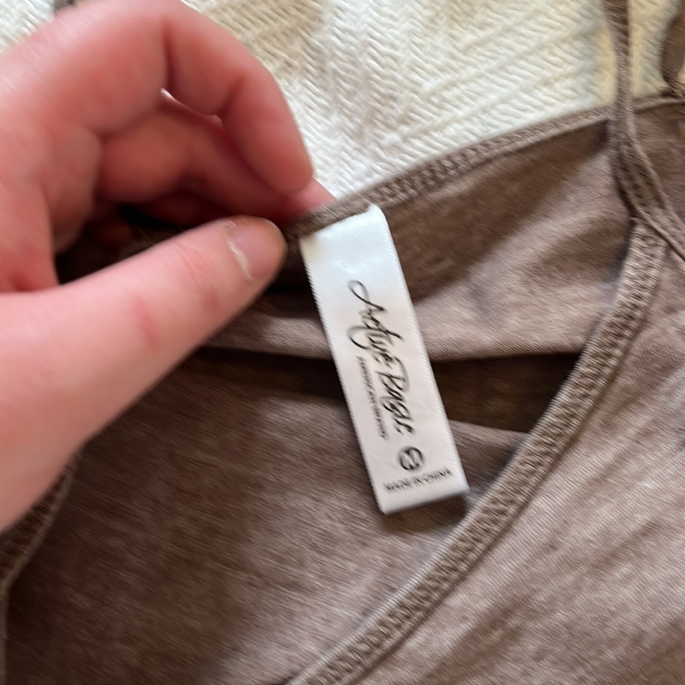ActiveBasic Layering Tanks - Picture 4 of 7